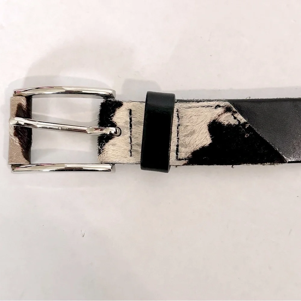 Elegant Danier Black Leather Belt with cowhide details,silver-toned buckle sz 26